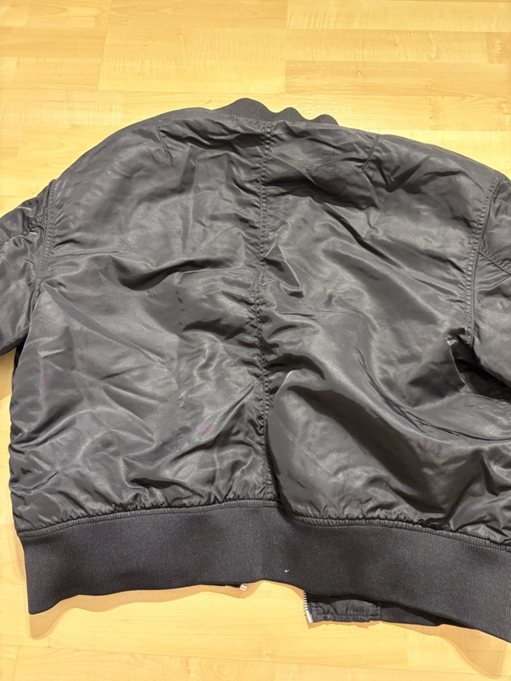 H&M Black Men's Bomber Jacket with Ribbed Trim - Picture 9 of 9